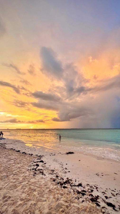 Mar Azul - Isla Mujeres Apartment ภายนอก รูปภาพ